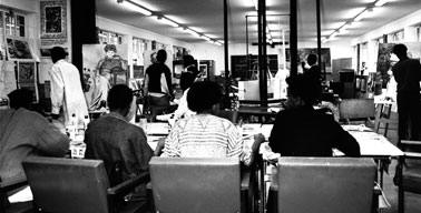 Students in their studio at Pelmama Academy Soweto Campus in 1989 (img. Vernon Naidoo)