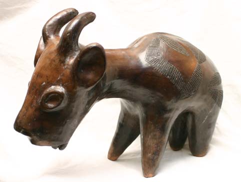 Busisiwe MAQUABELA "Goat", 1985 - terracotta - 33x50x18 cm
