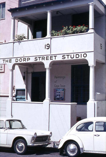  Andrew Murray’s short-lived Dorp Street Studio Gallery in Cape Town (slide taken in October, 1970: ©THF archives)