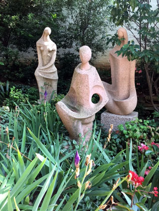 Lily SACHS "Three figures in garden" in concrete - meas. abt. 80x50x30 cm