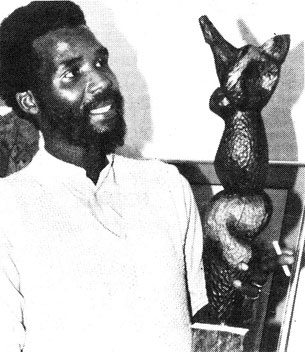 Paul SEKETE in 1989 viewing one of his works (image from advert in Northcliff Melville Times, Johannesburg, 15th August, 1989)